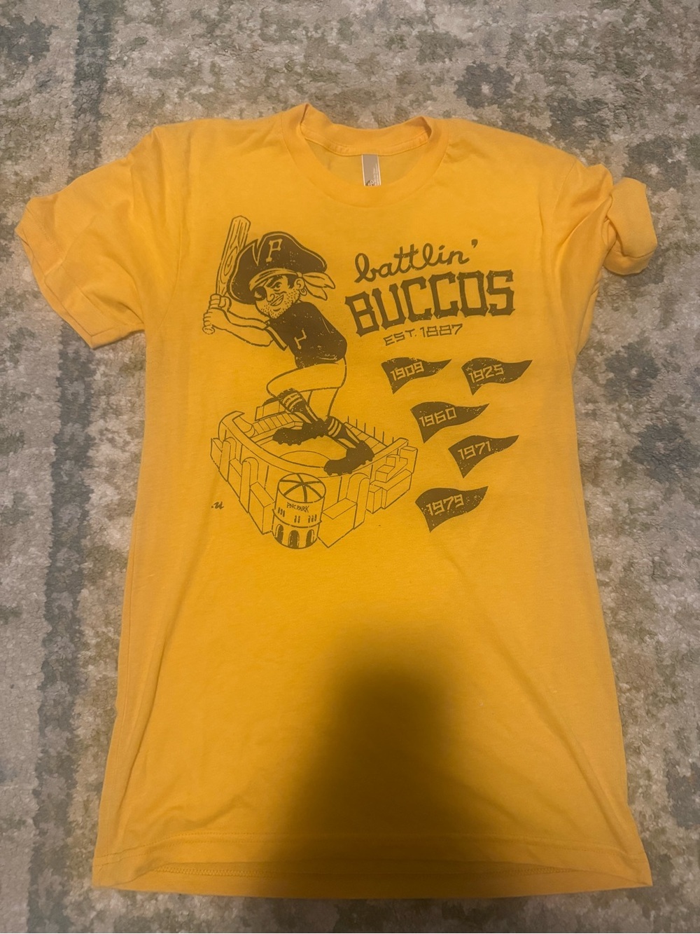 American Apparel Yellow T-Shirt Pittsburgh Pirates (The 50/50 Shirt)